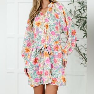Brand new Floral Button-Up Dress with Belt